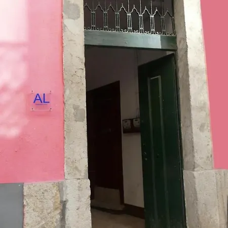 Simplicity Rooms & Suites Hostel *