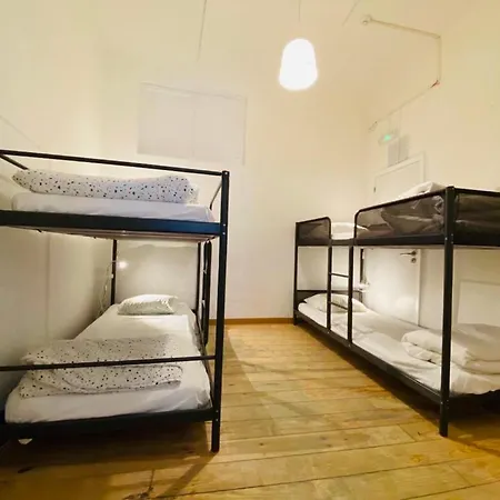 Simplicity Rooms & Suites *